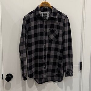 Quiksilver Checkered Shirt plaid in Black and Grey size small